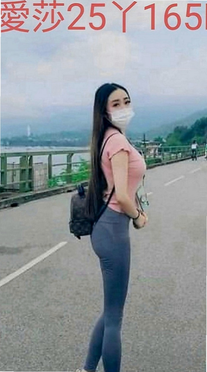 路竹外約茶：寶兒 |最美空姐|164cm|45kg|C罩杯|19歲|豪放敢玩 很騷唷！ 很白皙嫩滑,聲音好聽,XX美女一枚 是否沒有發現這個正妹