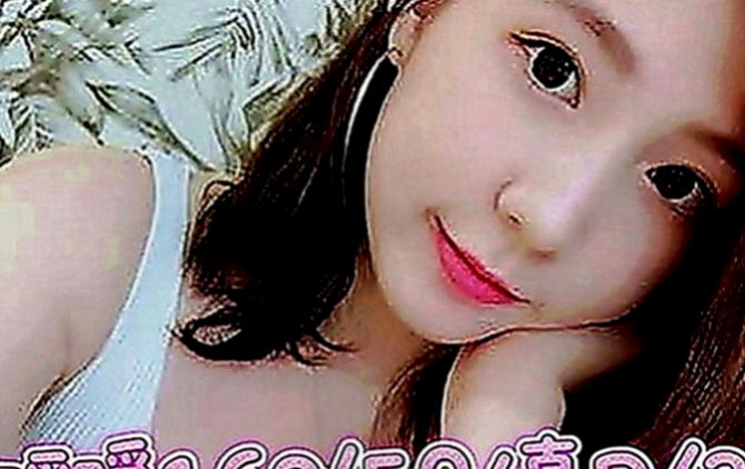 左好茶外送：小魚 |英文教師|165cm|49kg|D罩杯|20歲|那如果說 有讓她感覺到一點羞澀的話 那她會用盡自己挖掘你的騷盡 XD