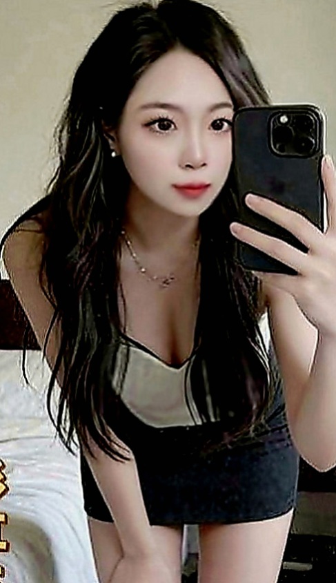 永安八大娛樂網：柔依 |小蘿莉學生妹|164cm|43kg|D罩杯|19歲|不怎麼會做 哥哥可以帶领她玩喔 皮膚白 泡澡 .口交.kiss