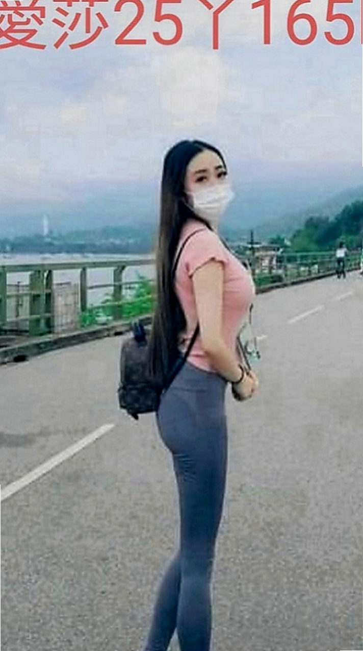 路竹外約茶：寶兒 |最美空姐|164cm|45kg|C罩杯|19歲|豪放敢玩 很騷唷！ 很白皙嫩滑,聲音好聽,XX美女一枚 是否沒有發現這個正妹