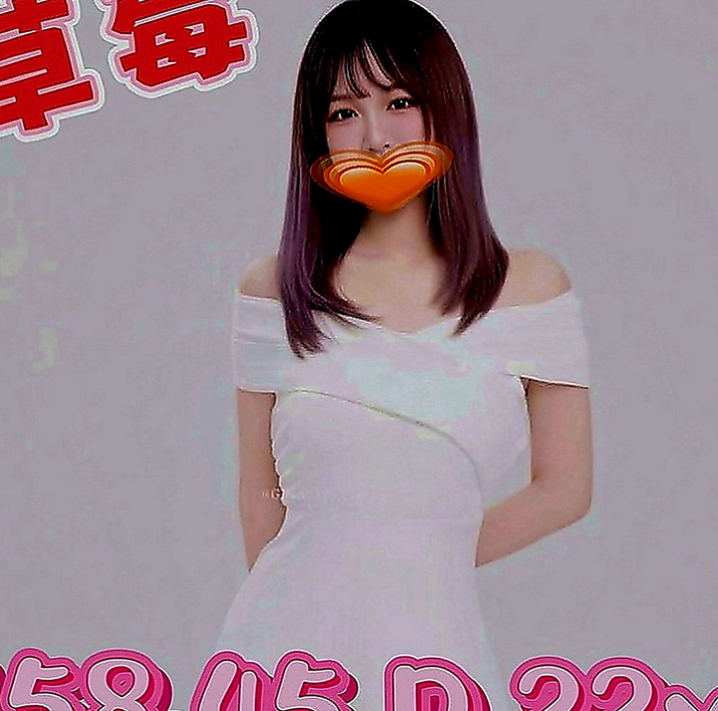 內湖外約：小婷 |應屆大一新生|165cm|54kg|C罩杯|23歲|羞怯帶一點性感,很有初戀的感覺 歡迎提前一小時預約唷。