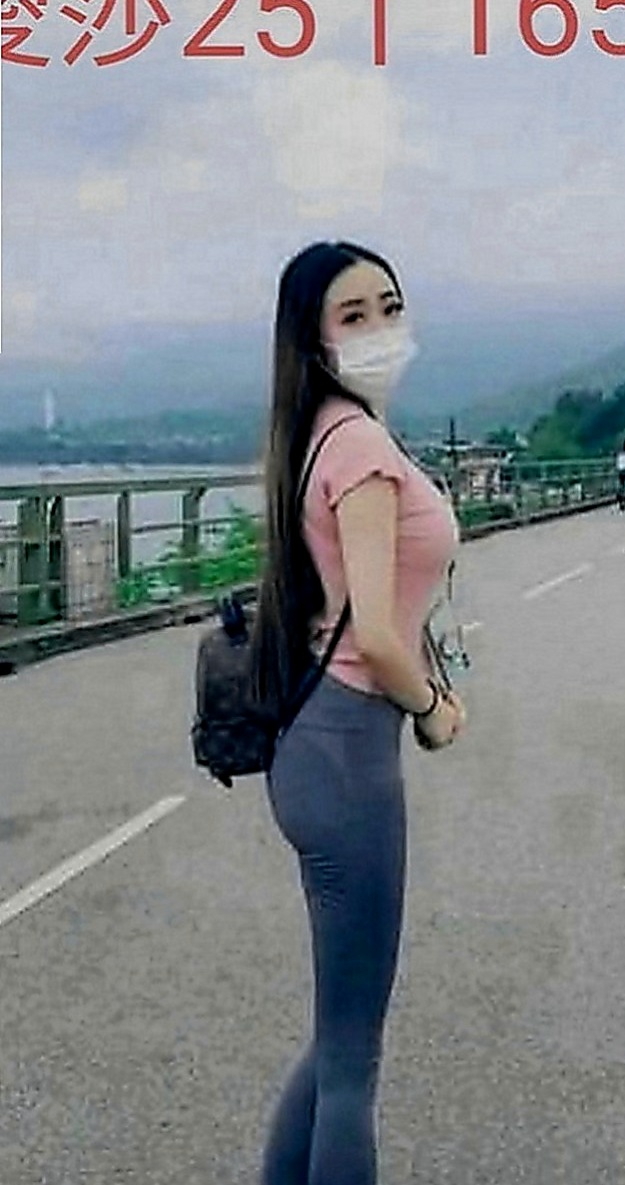 路竹外約茶：寶兒 |最美空姐|164cm|45kg|C罩杯|19歲|豪放敢玩 很騷唷！ 很白皙嫩滑,聲音好聽,XX美女一枚 是否沒有發現這個正妹