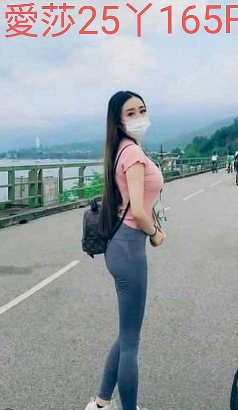 路竹外約茶：寶兒 |最美空姐|164cm|45kg|C罩杯|19歲|豪放敢玩 很騷唷！ 很白皙嫩滑,聲音好聽,XX美女一枚 是否沒有發現這個正妹