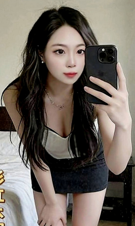 永安八大娛樂網：柔依 |小蘿莉學生妹|164cm|43kg|D罩杯|19歲|不怎麼會做 哥哥可以帶领她玩喔 皮膚白 泡澡 .口交.kiss