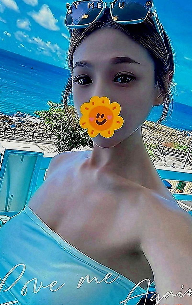 歸仁叫茶：清綺 |大奶OL兼職|164cm|43kg|E罩杯|23歲|很健談 主   性感 性感中帶了一下甜美 配合度很高喔玫瑰般嬌艷的