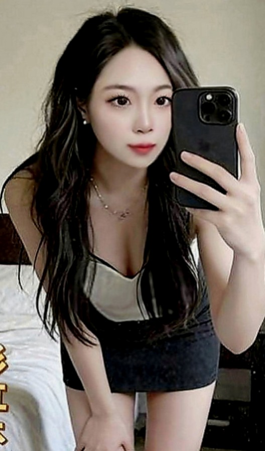 永安八大娛樂網：柔依 |小蘿莉學生妹|164cm|43kg|D罩杯|19歲|不怎麼會做 哥哥可以帶领她玩喔 皮膚白 泡澡 .口交.kiss