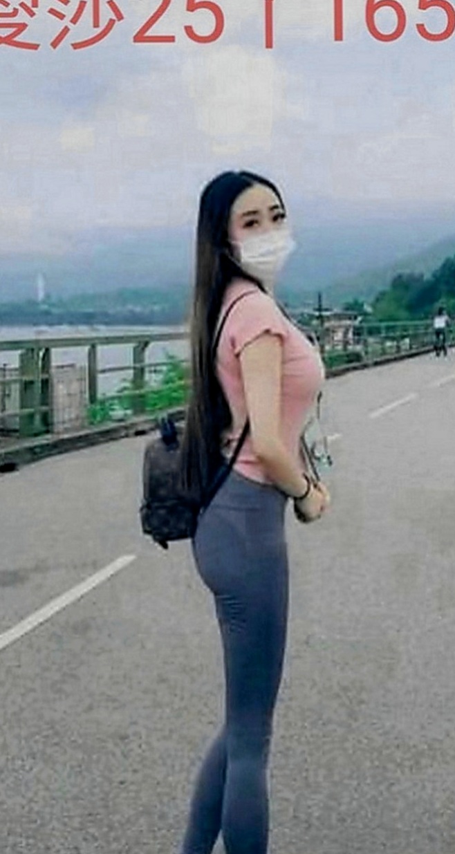 路竹外約茶：寶兒 |最美空姐|164cm|45kg|C罩杯|19歲|豪放敢玩 很騷唷！ 很白皙嫩滑,聲音好聽,XX美女一枚 是否沒有發現這個正妹