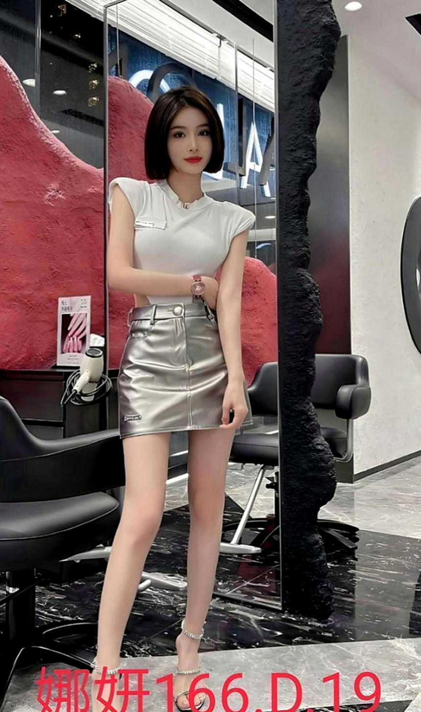 台南外約茶|找女人：蒂芬妮 |美女老師|170cm|50kg|C罩杯|23歲|甜美卡哇伊臉蛋 身材纖細 小蠻腰超會妞噢~皮膚白皙 愛自拍的一個女生  玩的不錯咯 外貿也不錯